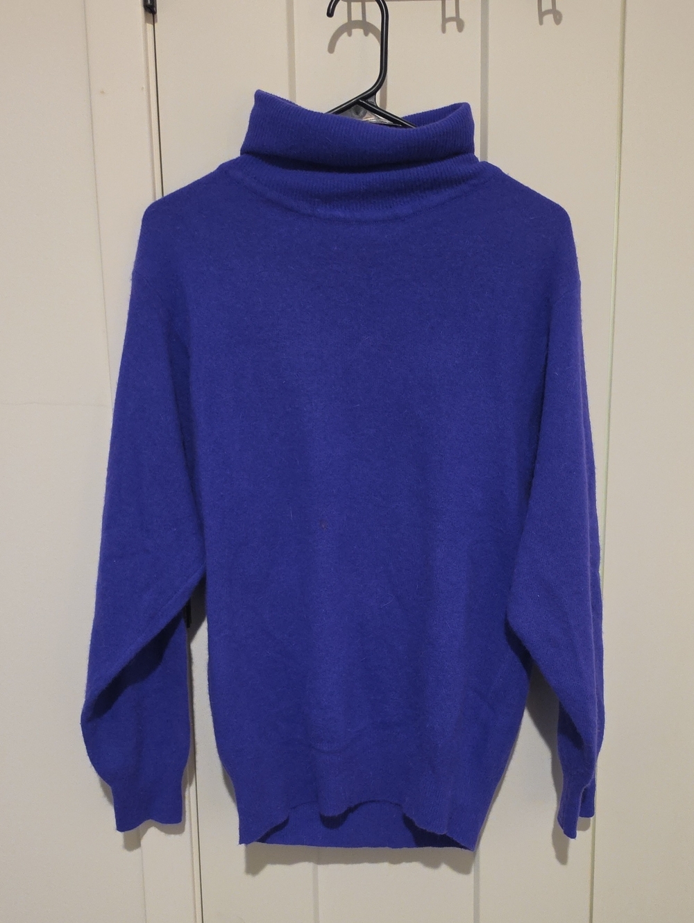 Evan Picone Wool Cobalt Blue Turtleneck Sweater